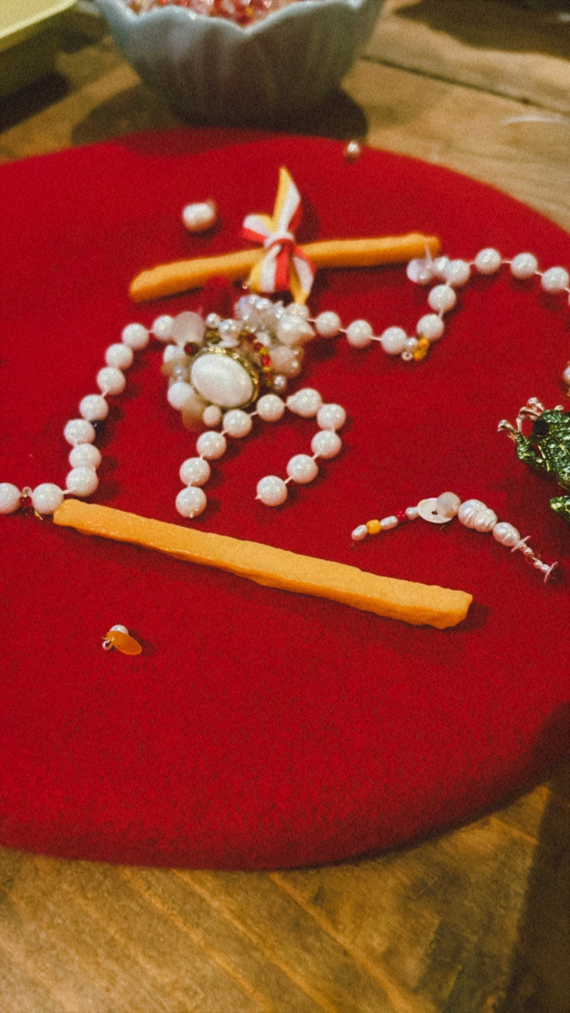 D’n “T’ is friet” broches (zonder strik)